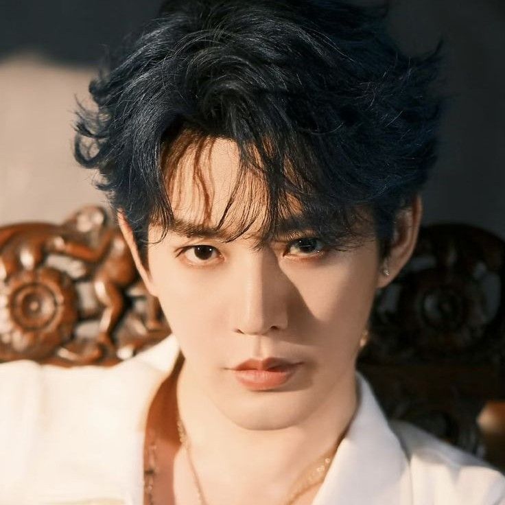 Behind-the-scenes cut of Deng Wei