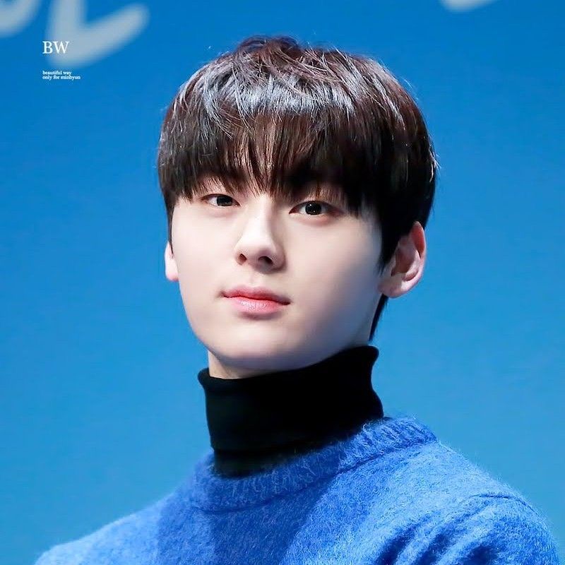 Behind-the-scenes cut of Hwang Minhyun