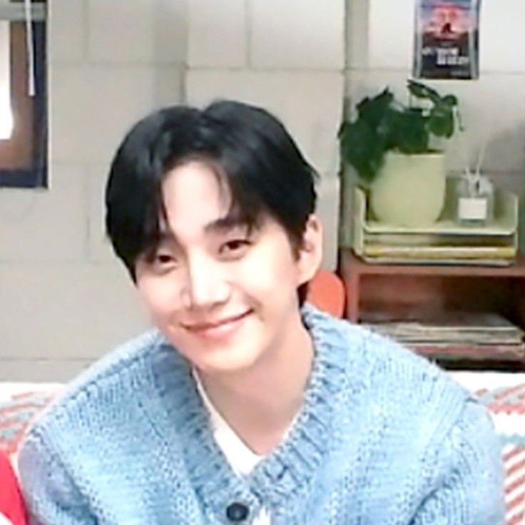 粉絲拍下的李俊昊瞬間