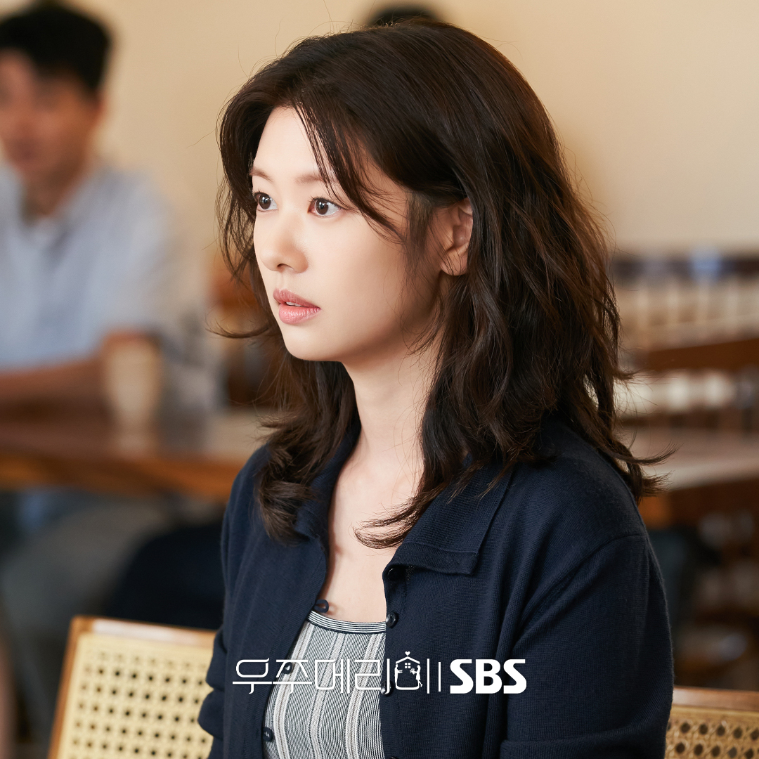 Behind-the-scenes cut of Jung Somin