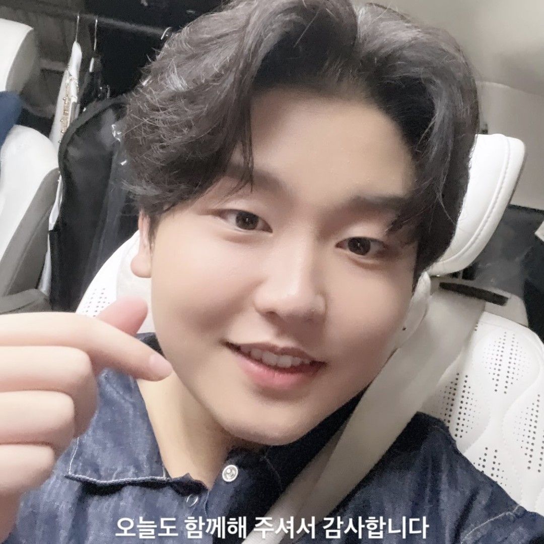 Behind-the-scenes cut of Park Sungon