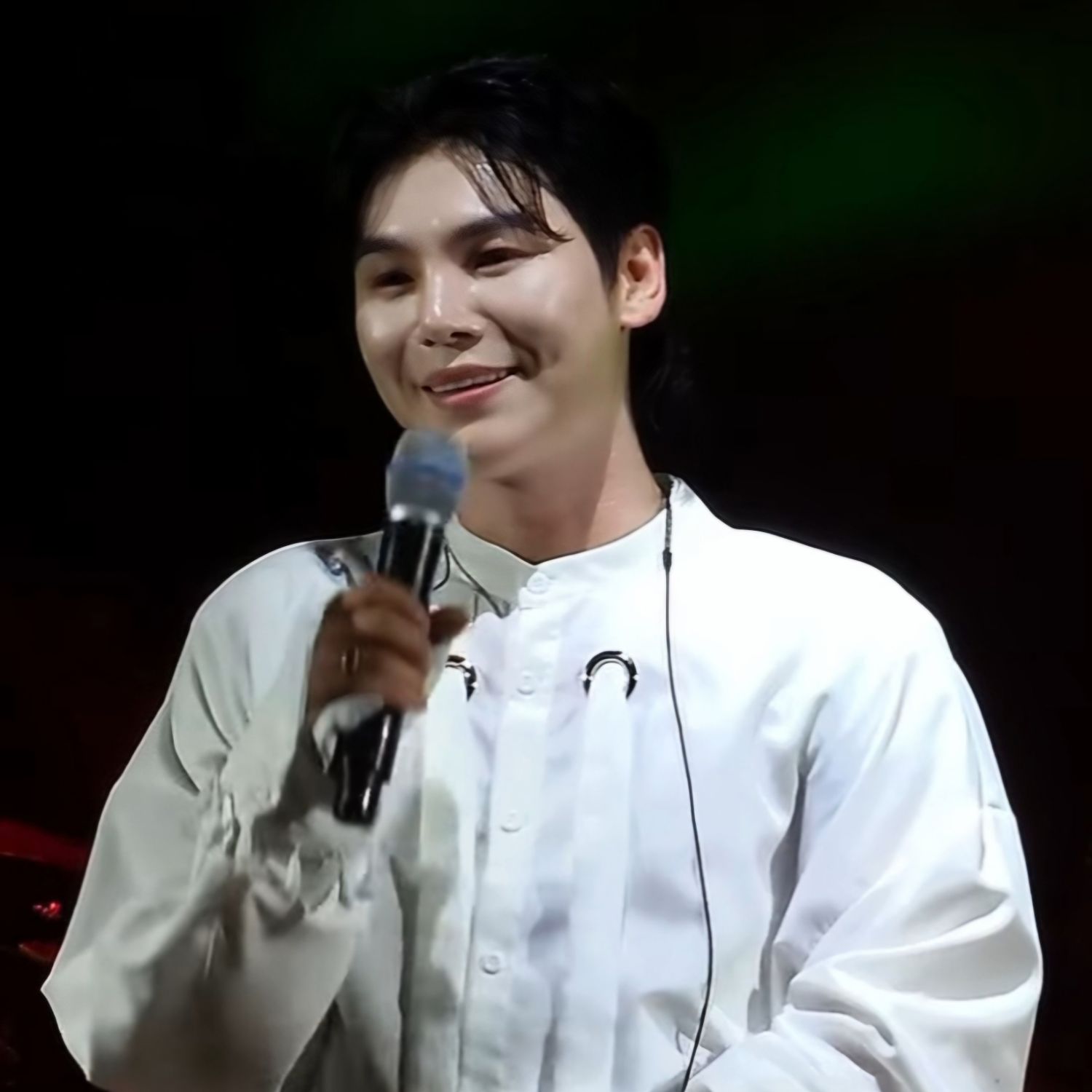 A moment captured by a fan of Kim Junsu (1991)