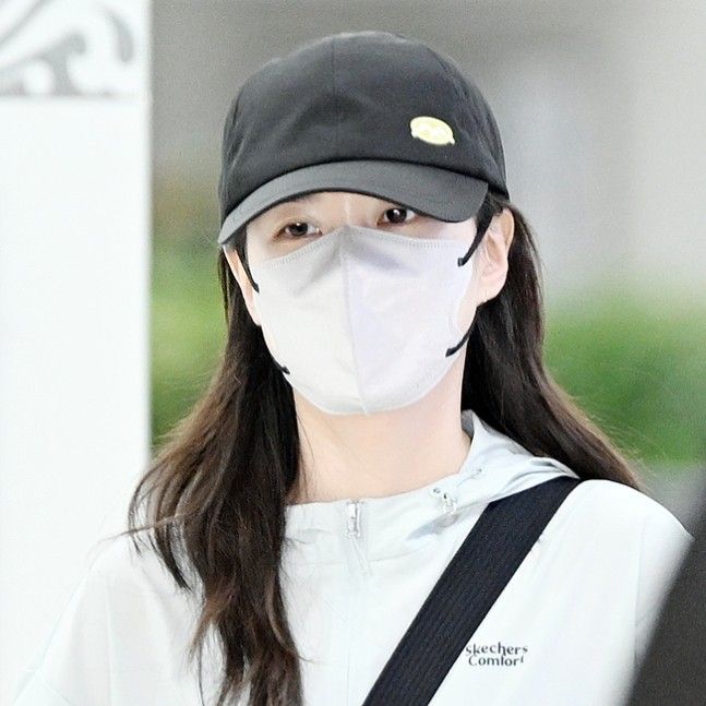Behind-the-scenes cut of Park Eunbin