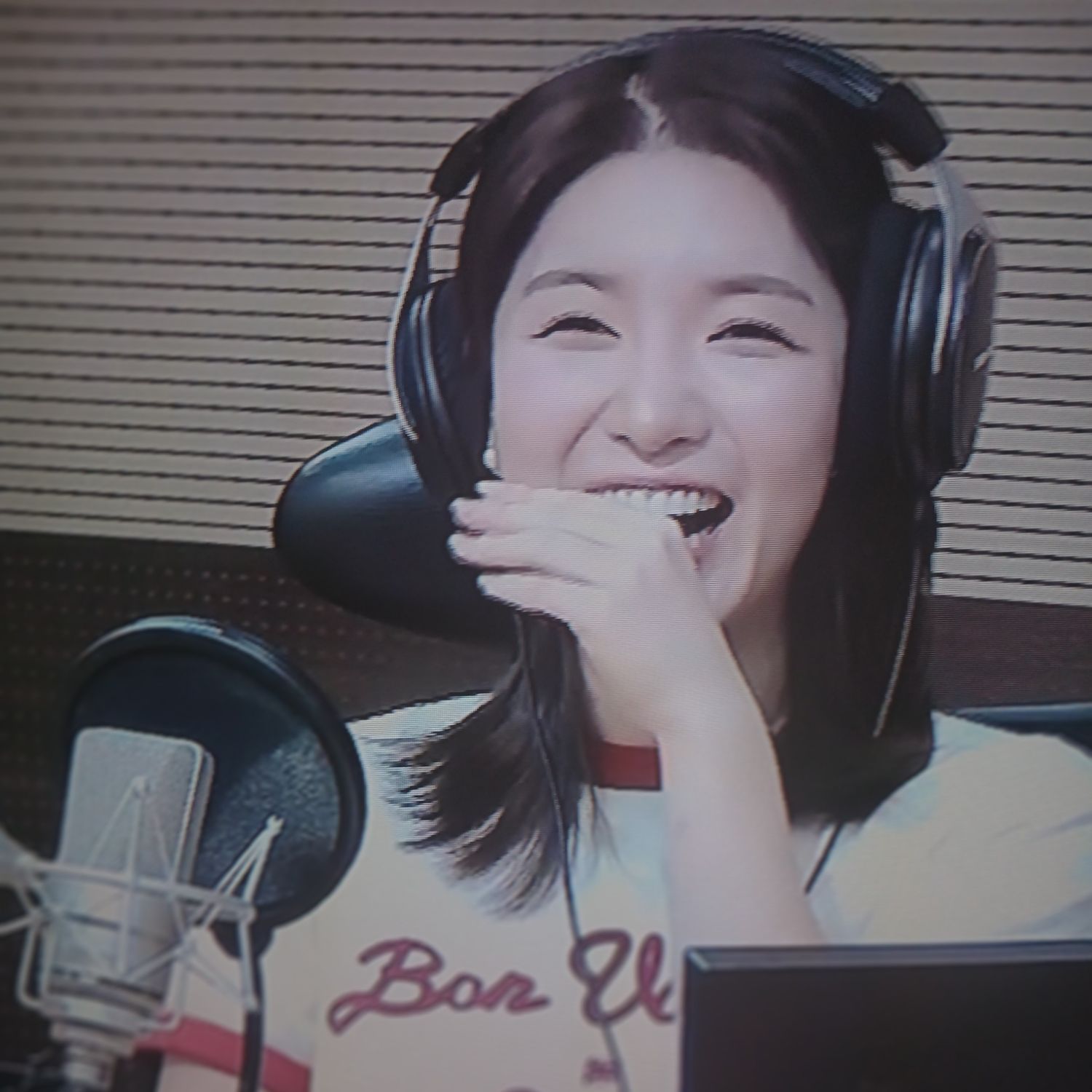 Cuplikan di balik layar dari Ryu Wonjung