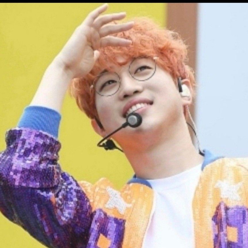 A moment captured by a fan of An Sunghoon