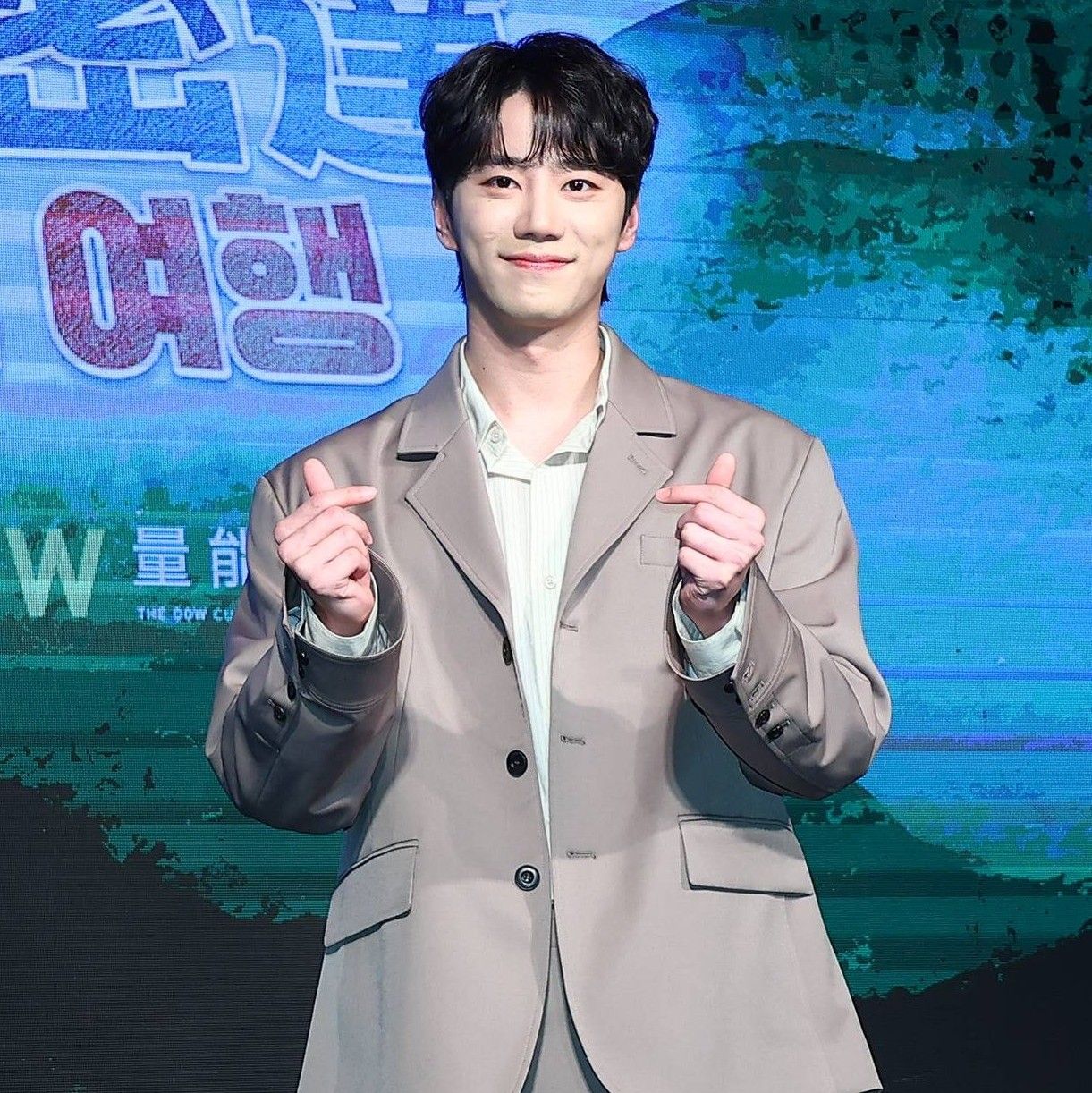 Recent activity shot of Lee Junyoung