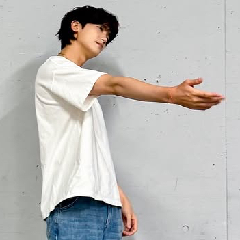 Behind-the-scenes cut of Park Hyungsik