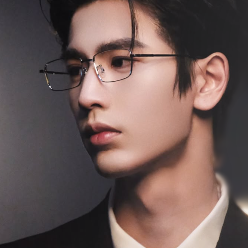 Behind-the-scenes cut of Zhang Linghe