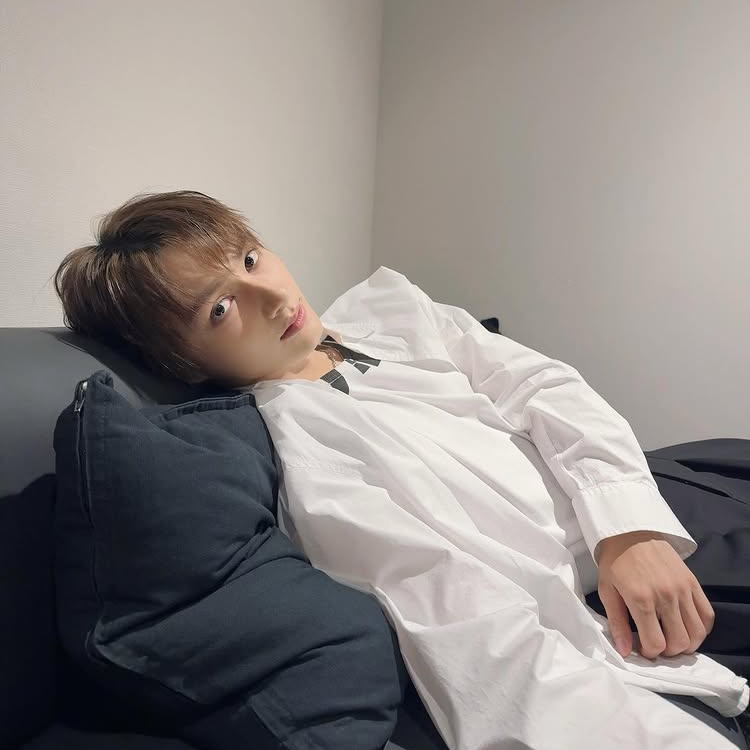Behind-the-scenes cut of Wen Junhui