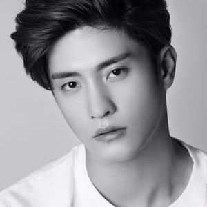 Latest photo of Sunghoon