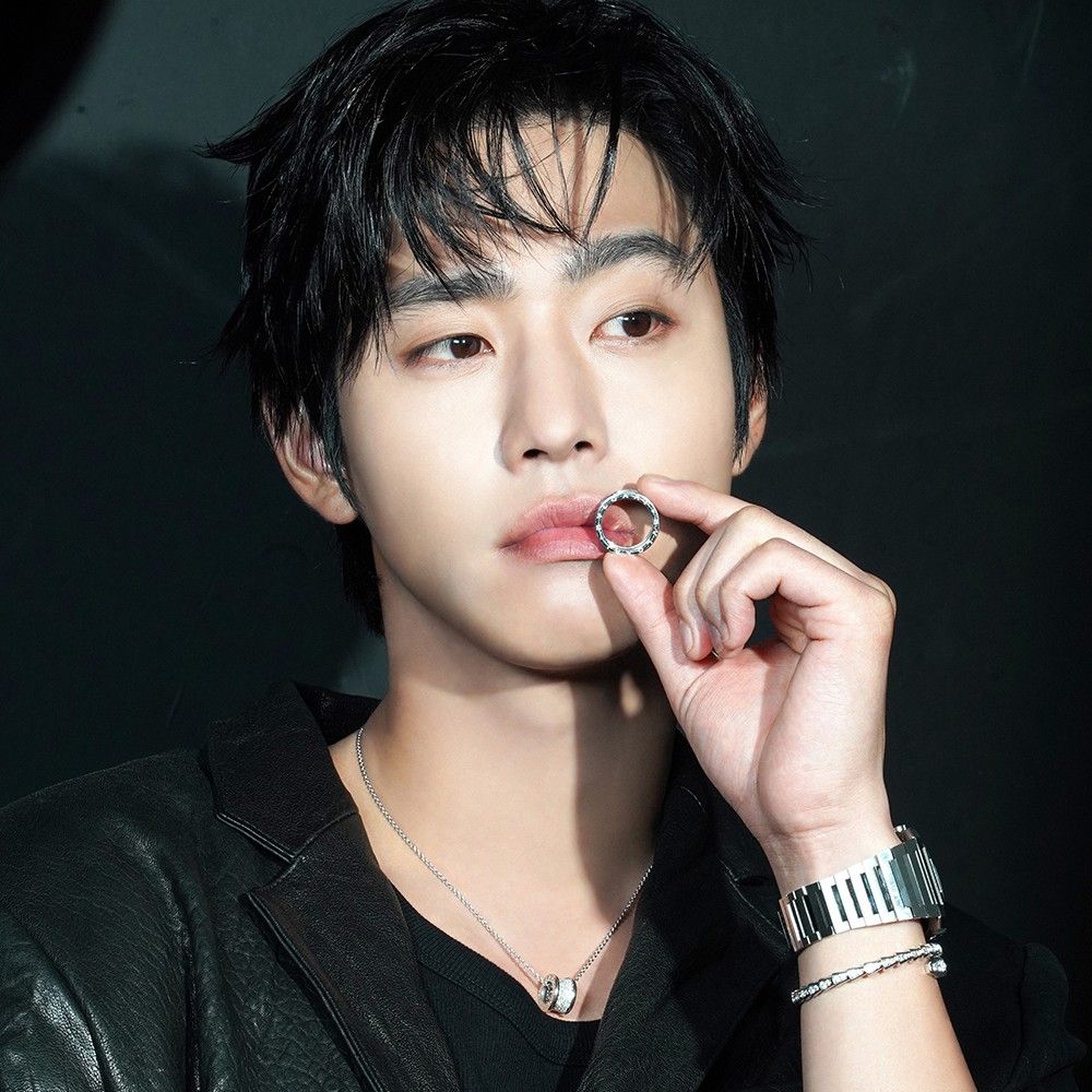 Latest photo of Ahn Hyoseop