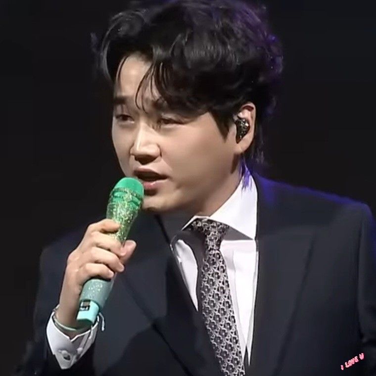 Latest photo of Hwang Youngwoong