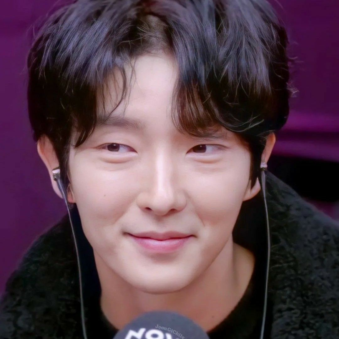 Latest photo of Lee Joongi