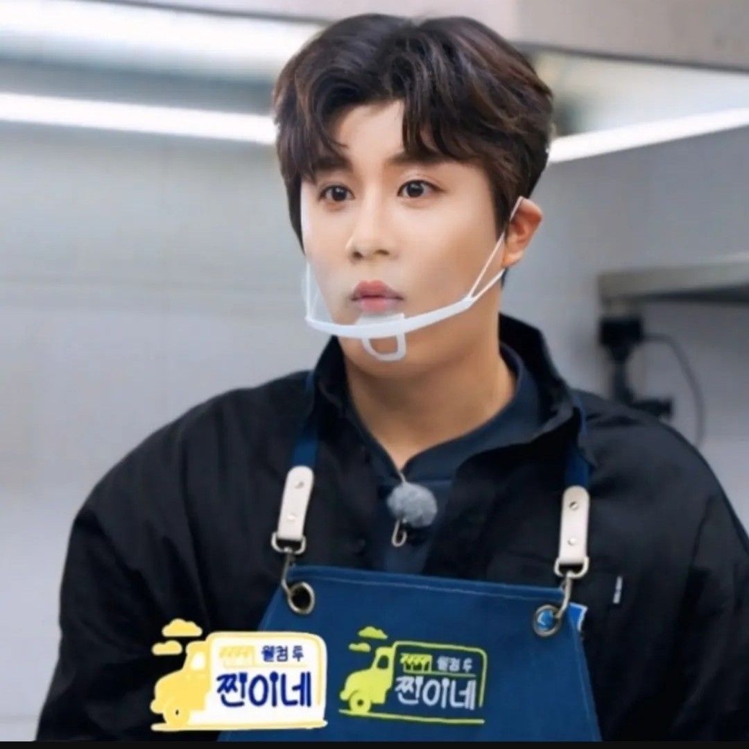 진해성의 비하인드 컷