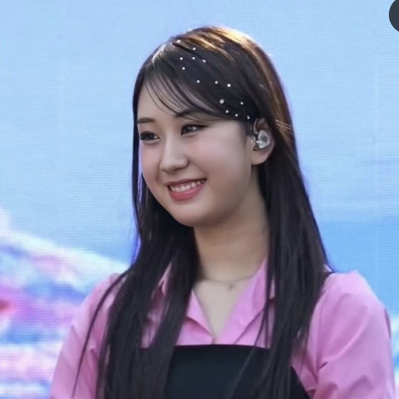 Recent activity shot of Jeon Yujin
