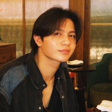 Latest photo of William Jakrapatr Kaewpanpong