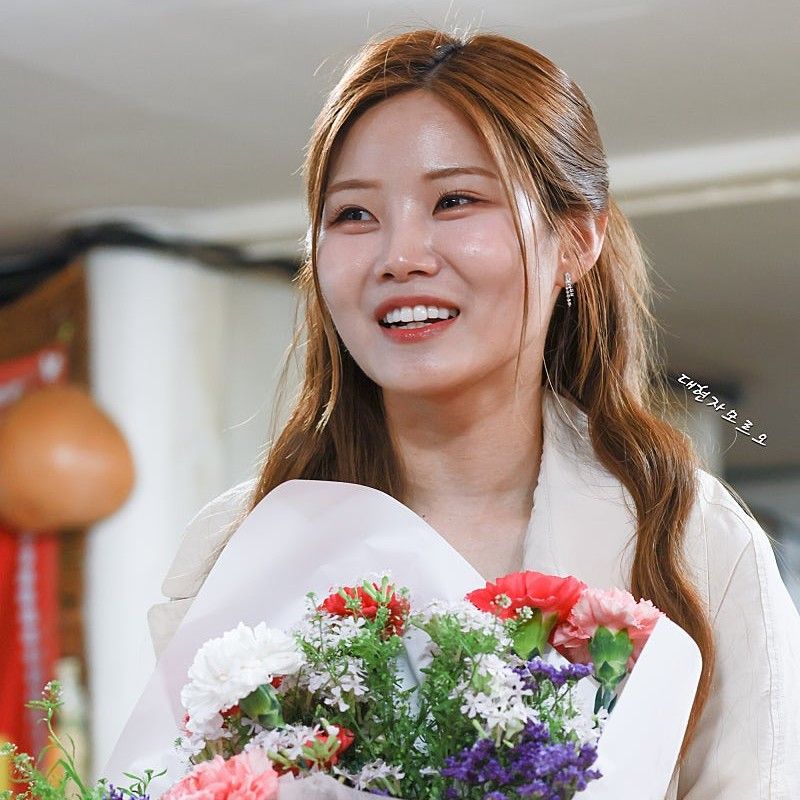 A moment captured by a fan of Bae Ahyeon