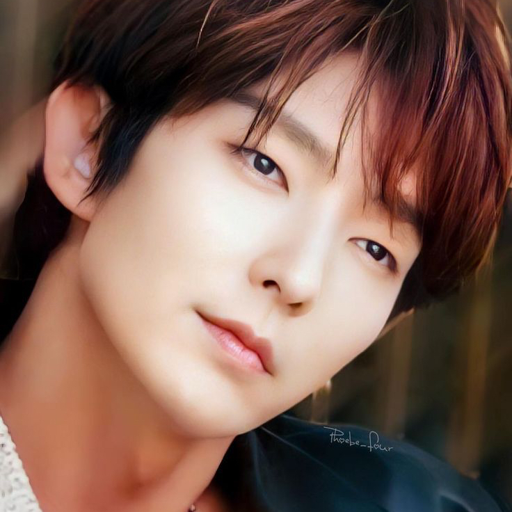 A moment captured by a fan of Lee Joongi