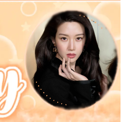 Behind-the-scenes cut of Mun Kayoung