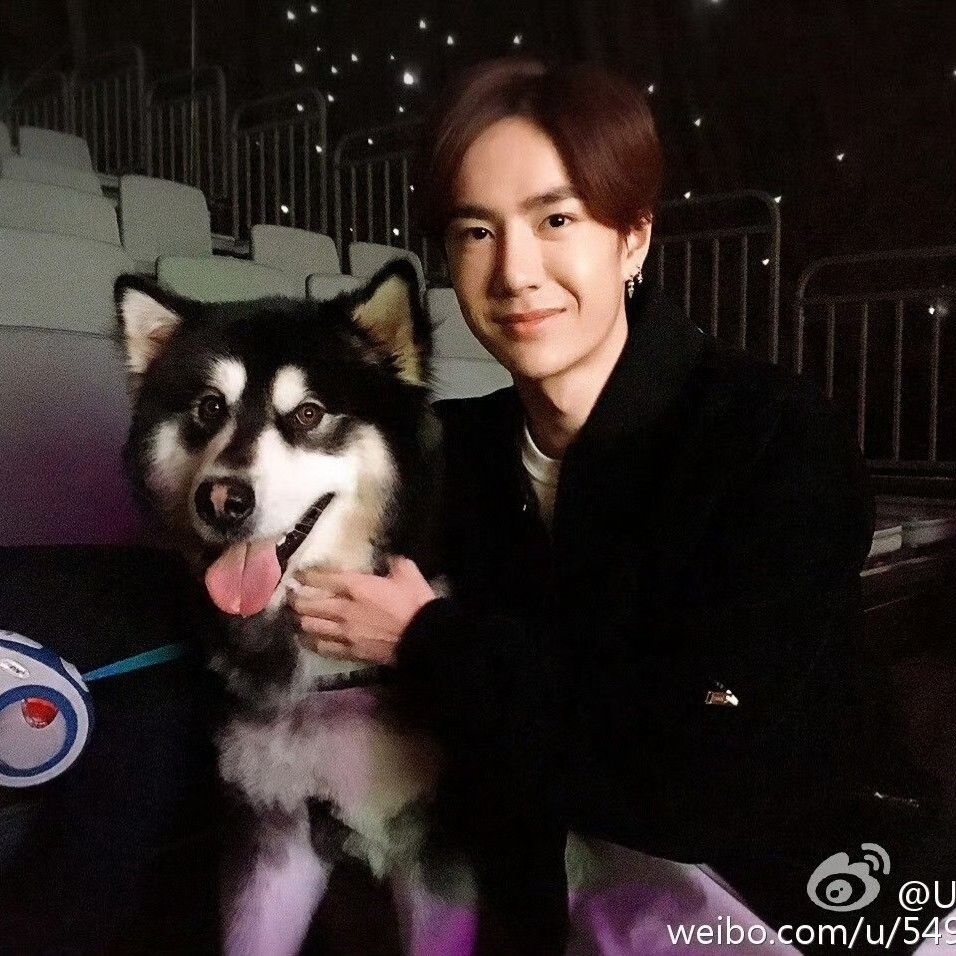 Behind-the-scenes cut of Wang Yibo