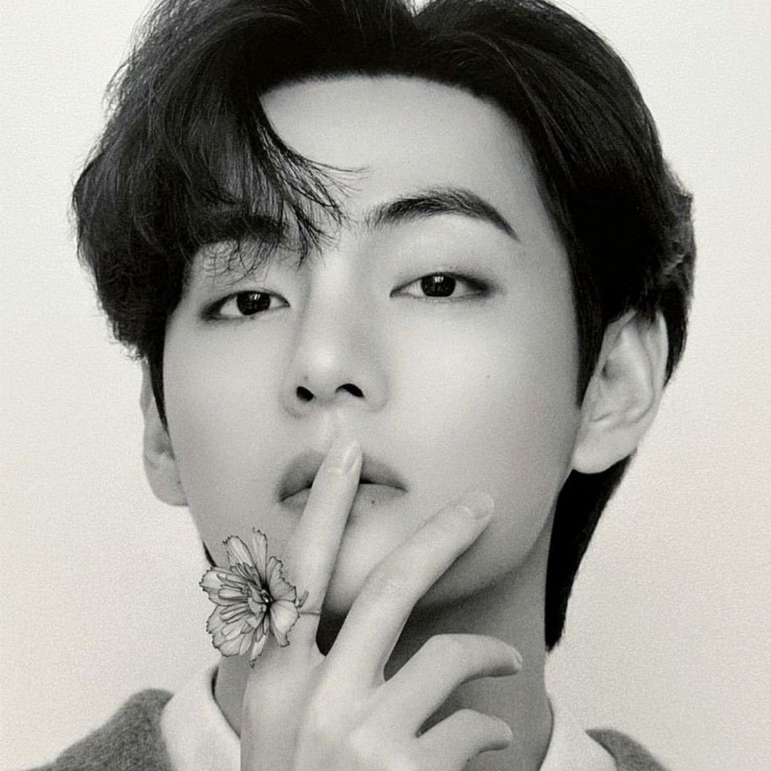 Behind-the-scenes cut of Kim Taehyung (V)