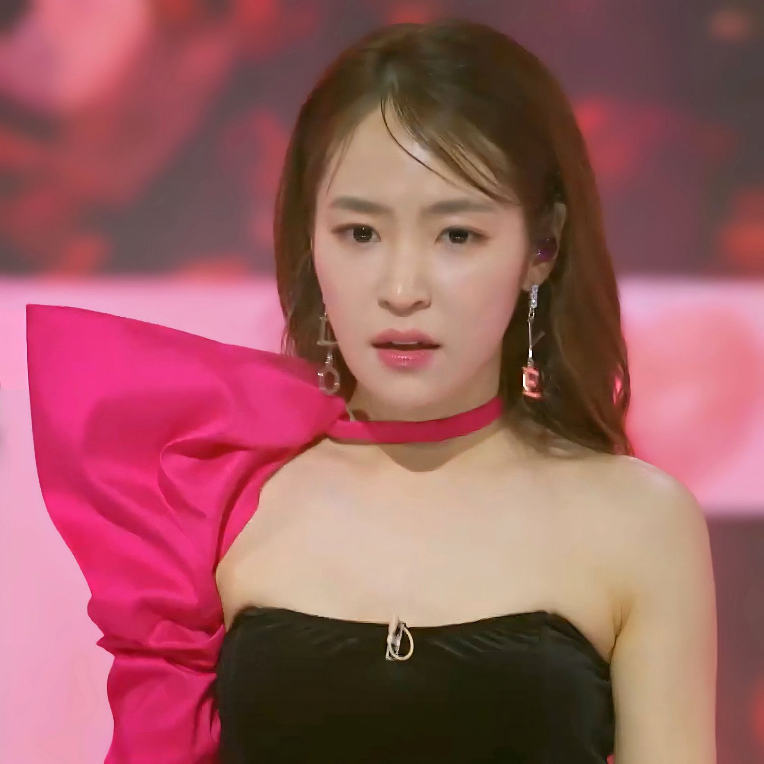 粉絲拍下的洪子瞬間