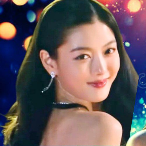 Recent activity shot of Kim Youjung