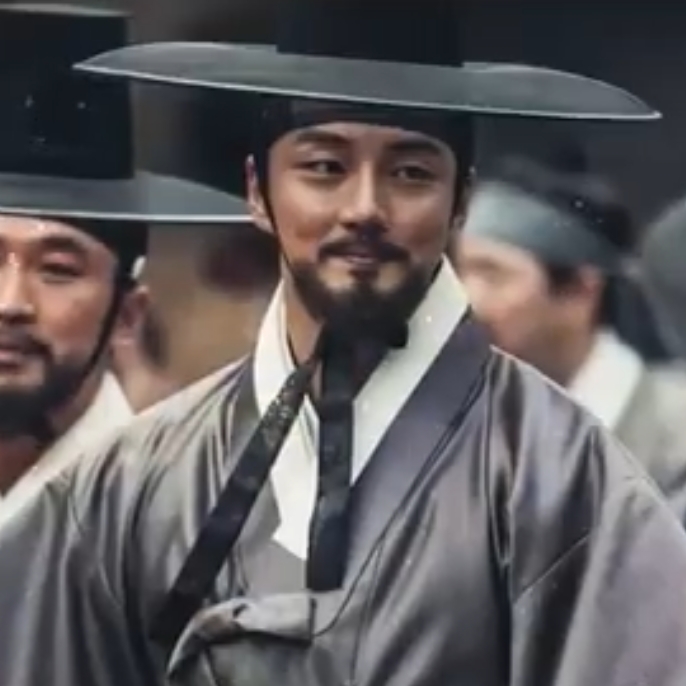 Recent activity shot of Yoon Shiyoon