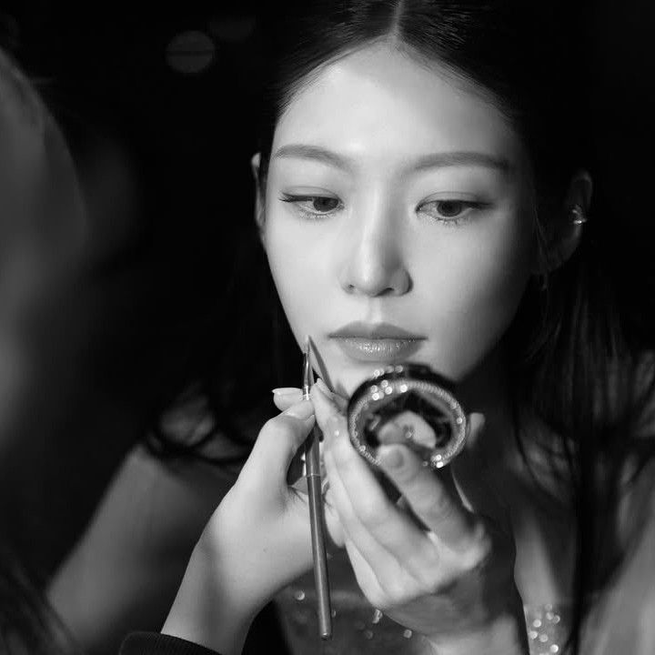 Behind-the-scenes cut of Gong Seungyeon