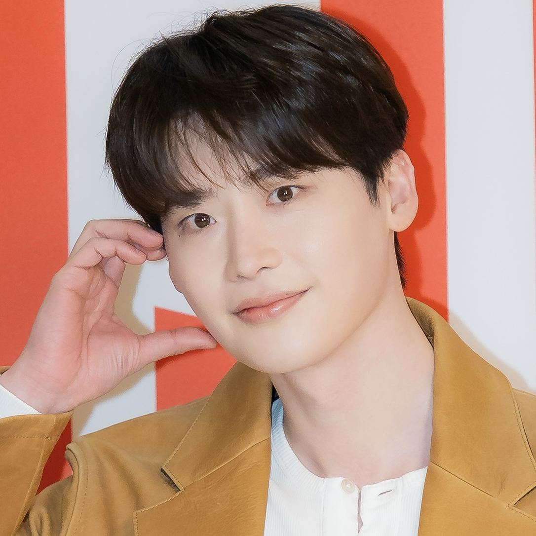 Behind-the-scenes cut of Lee Jongsuk