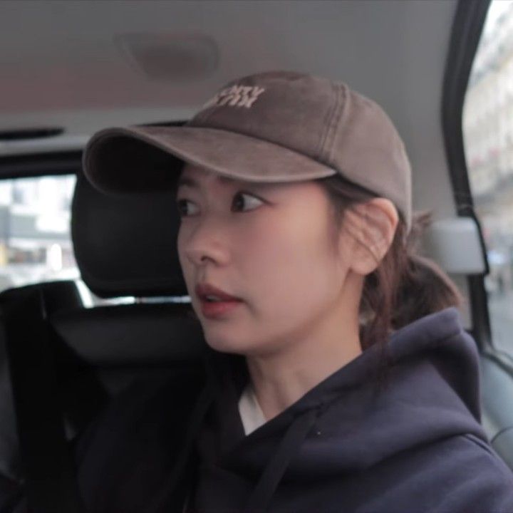 Behind-the-scenes cut of Jung Somin