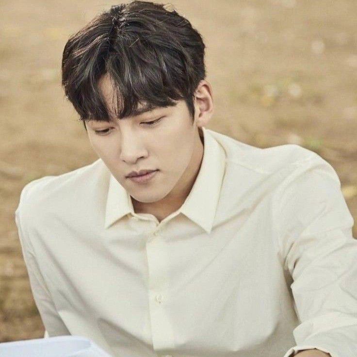 A moment captured by a fan of Ji Changwook