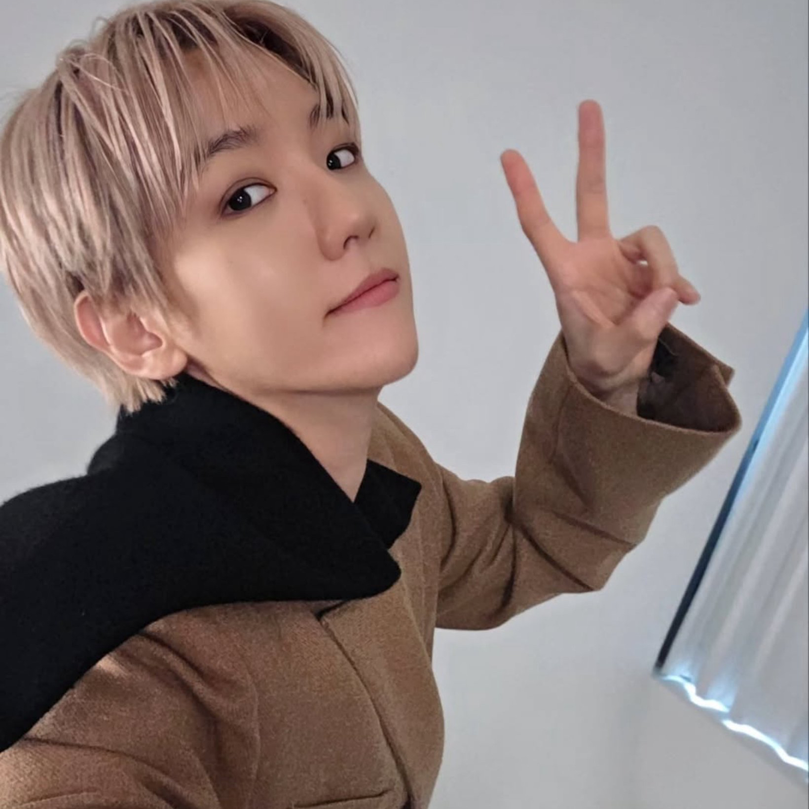 Recent activity shot of Baekhyun
