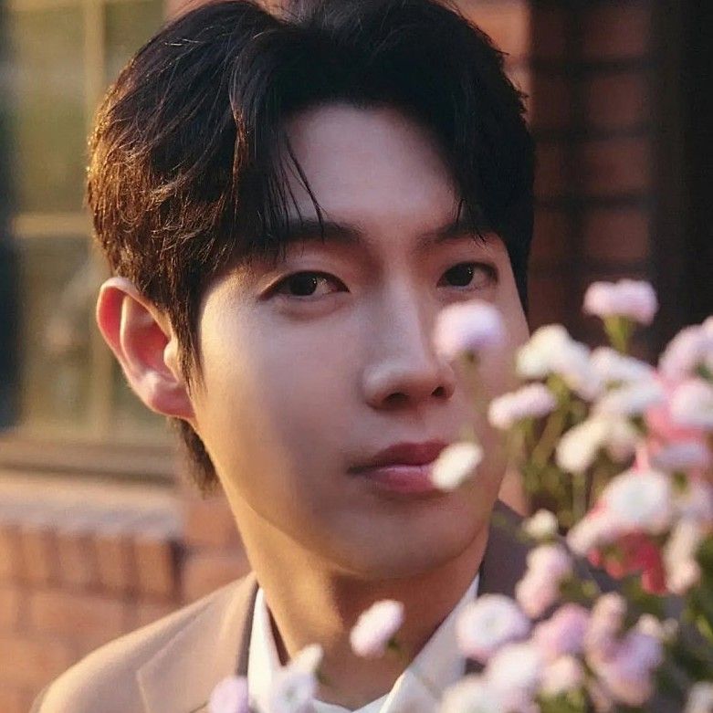 Behind-the-scenes cut of Son Taejin