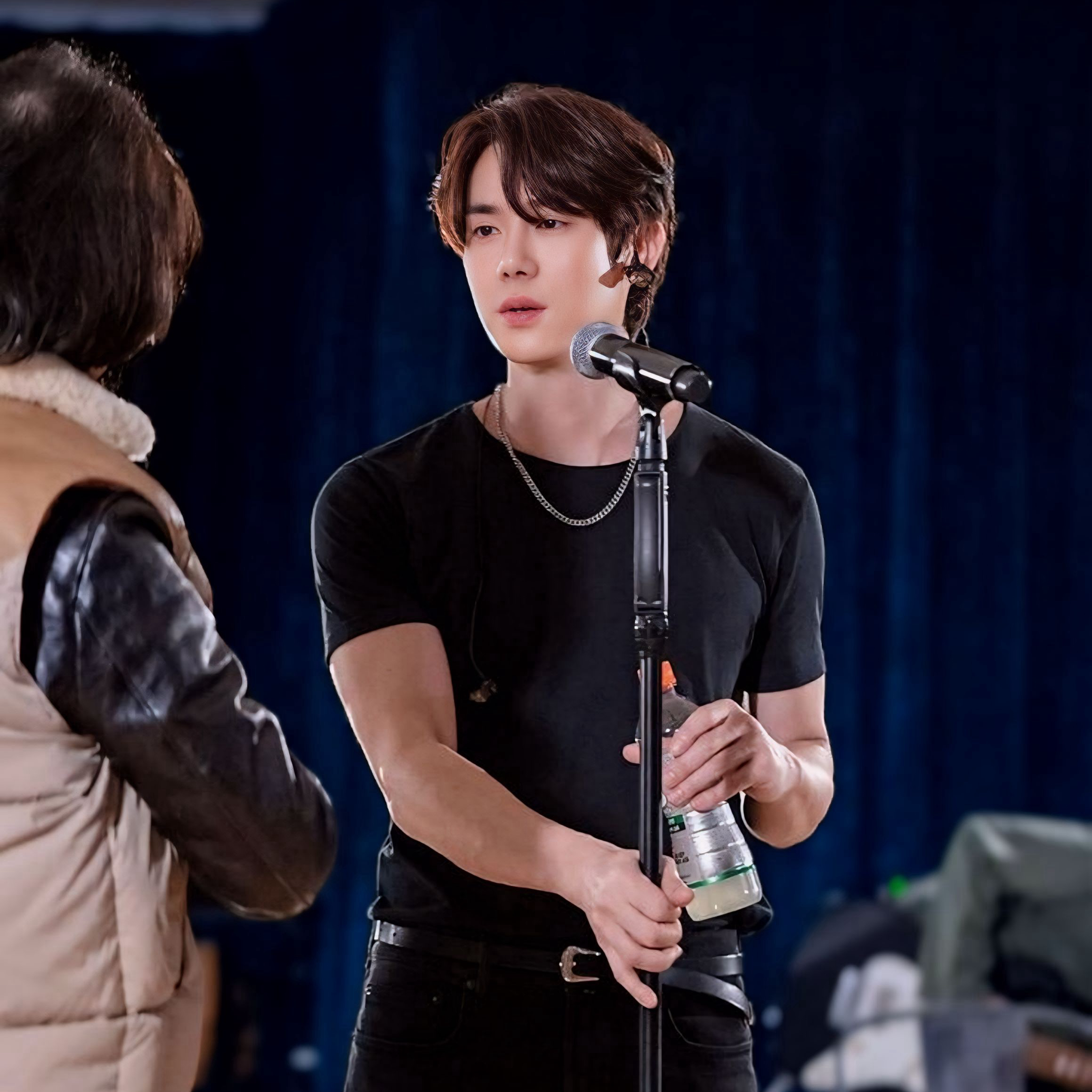 Behind-the-scenes cut of Yoo Yeonseok