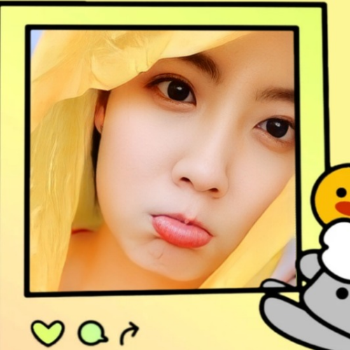 Behind-the-scenes cut of Nam Jihyeon