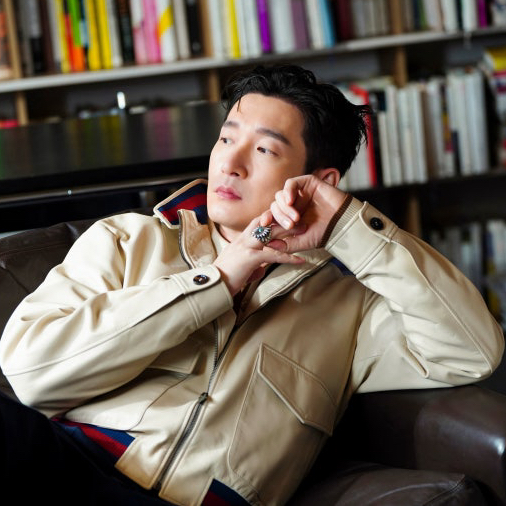 Recent activity shot of Cho Seungwoo 