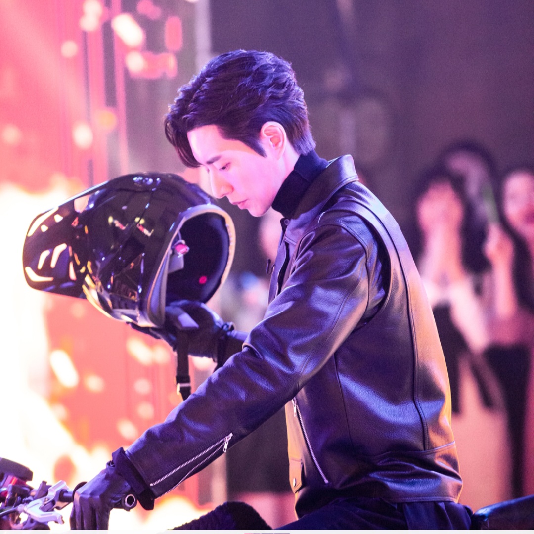 Recent activity shot of Park Haejin