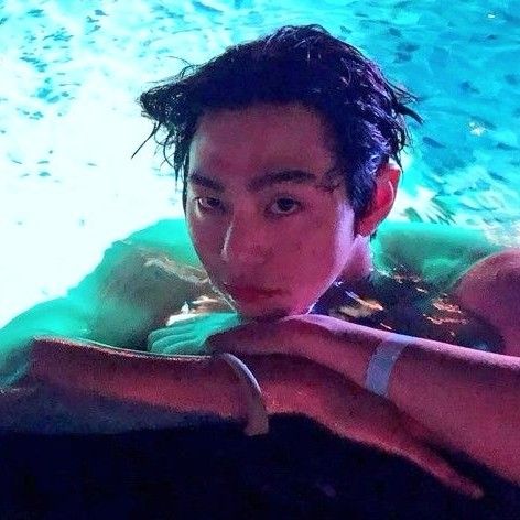 A moment captured by a fan of Ahn Hyoseop