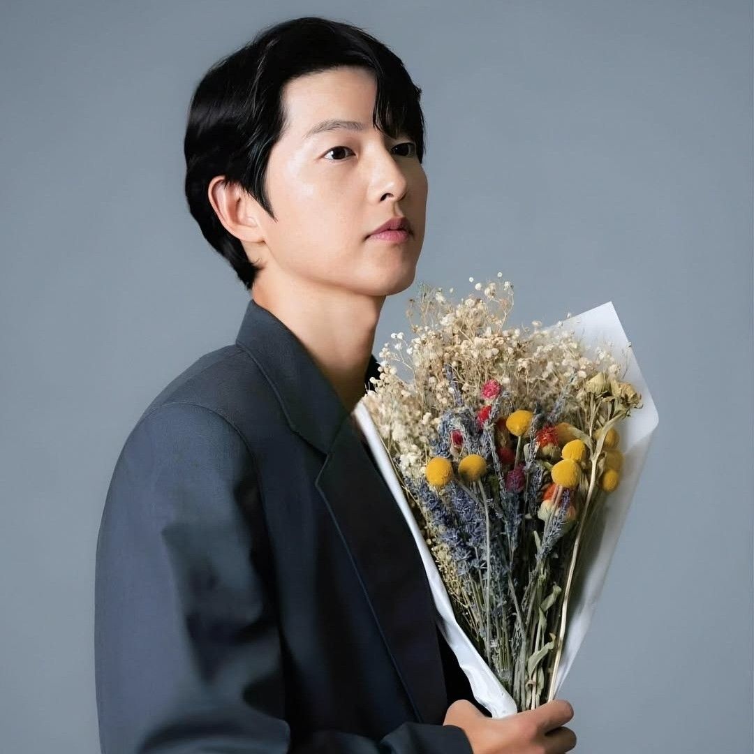 Foto kegiatan terbaru dari Song Joongki