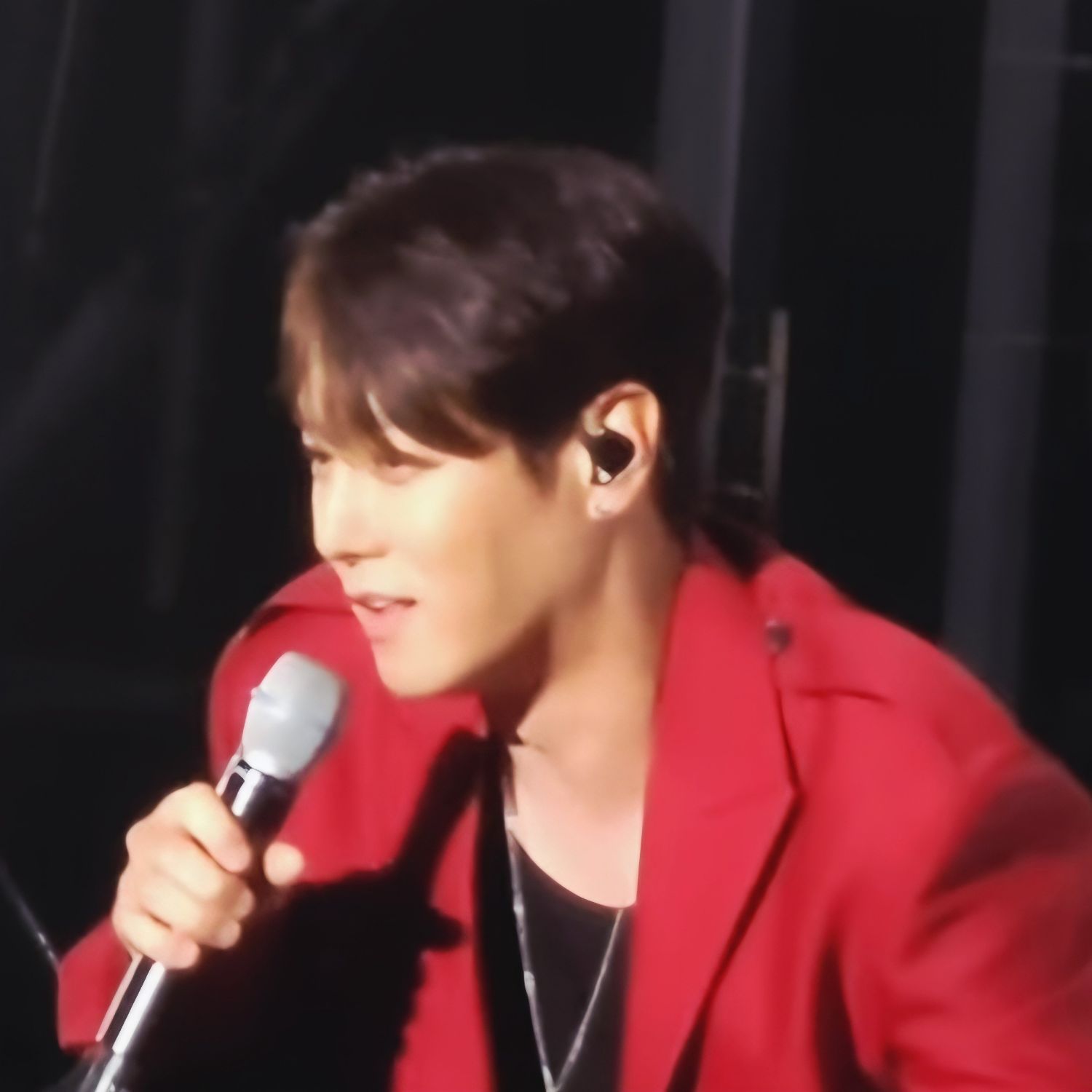 Recent activity shot of Hwanhee