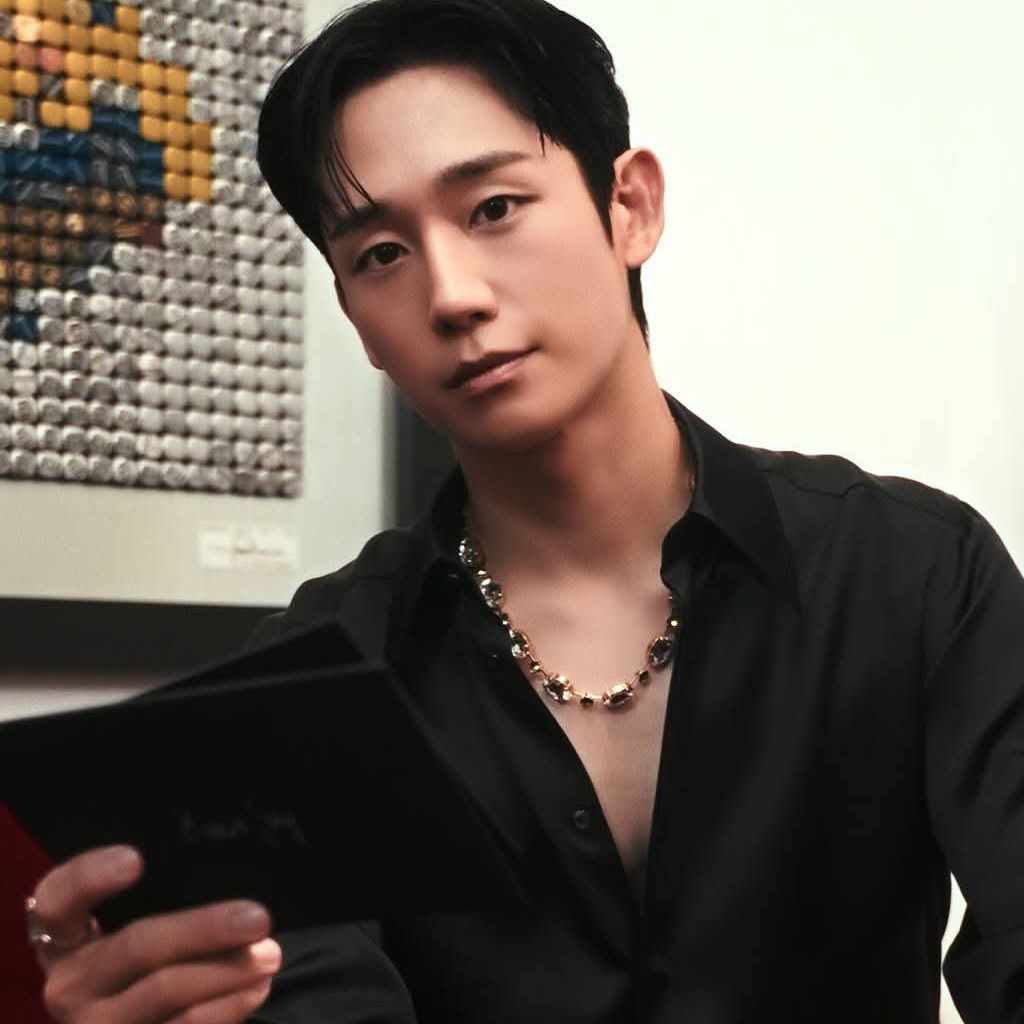 Behind-the-scenes cut of Jung Haein