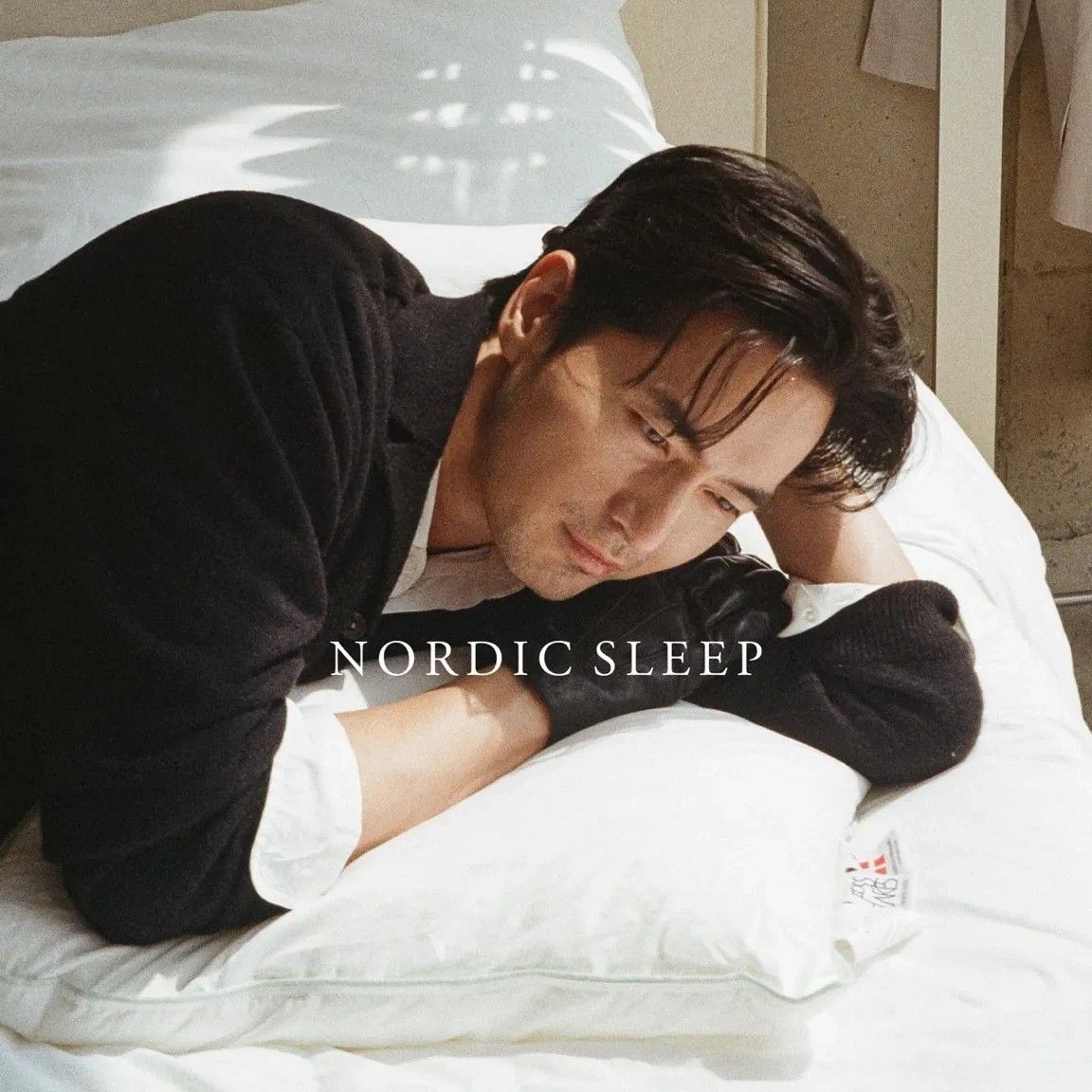 A moment captured by a fan of Lee Jinwook