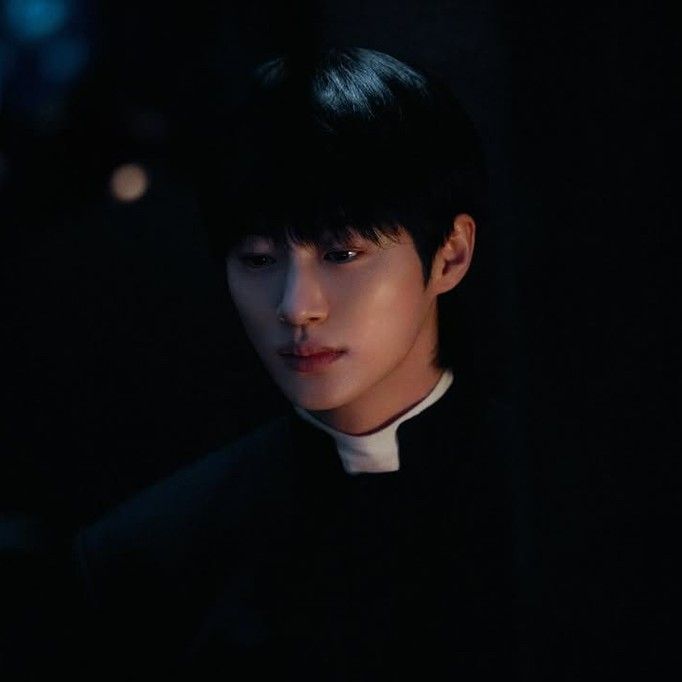 A moment captured by a fan of Byeon Wooseok