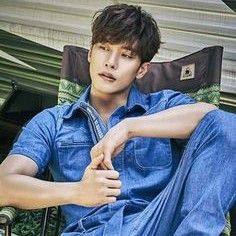 Latest photo of Sunghoon
