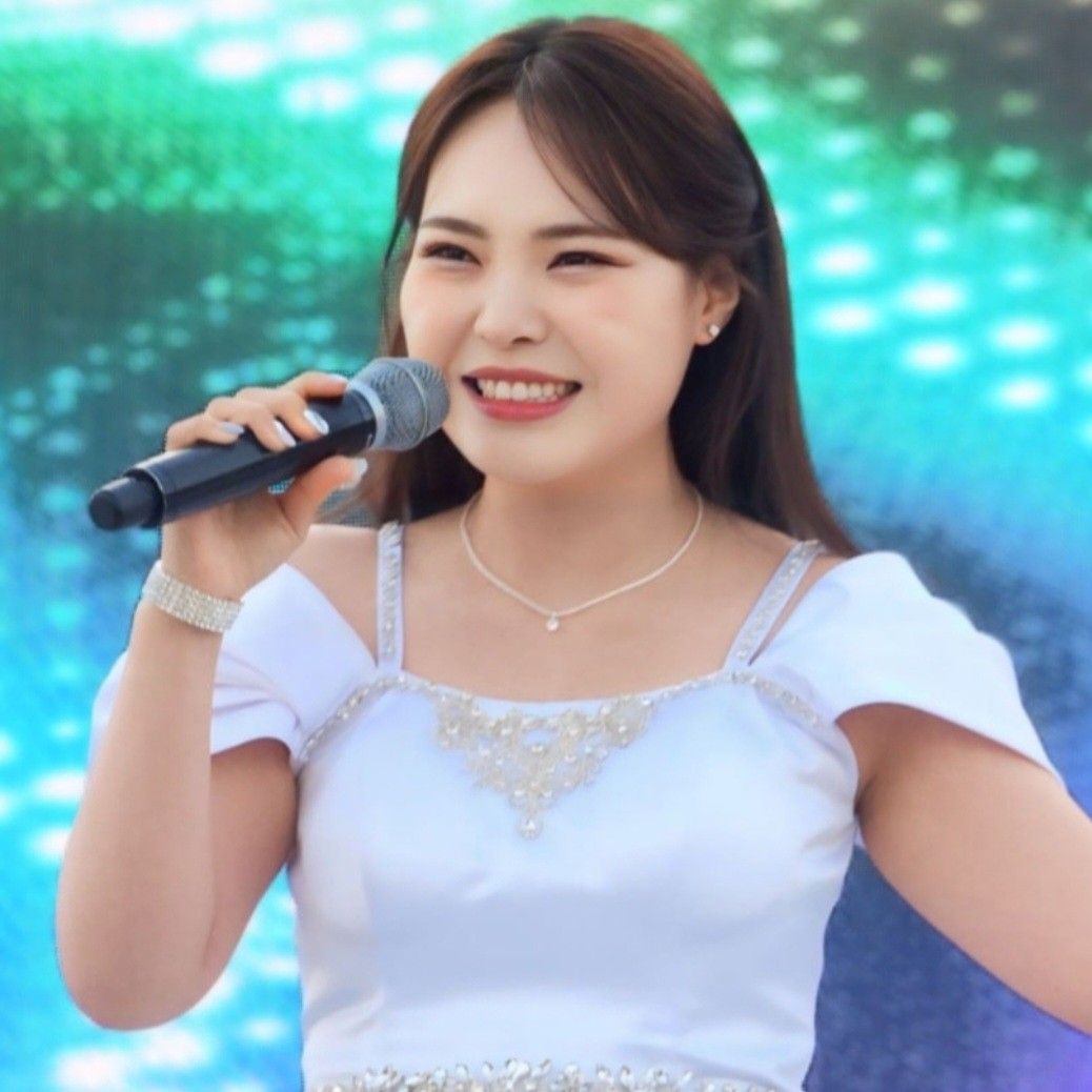 Recent activity shot of Miss Kim