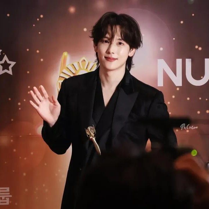 Behind-the-scenes cut of Yim Siwan