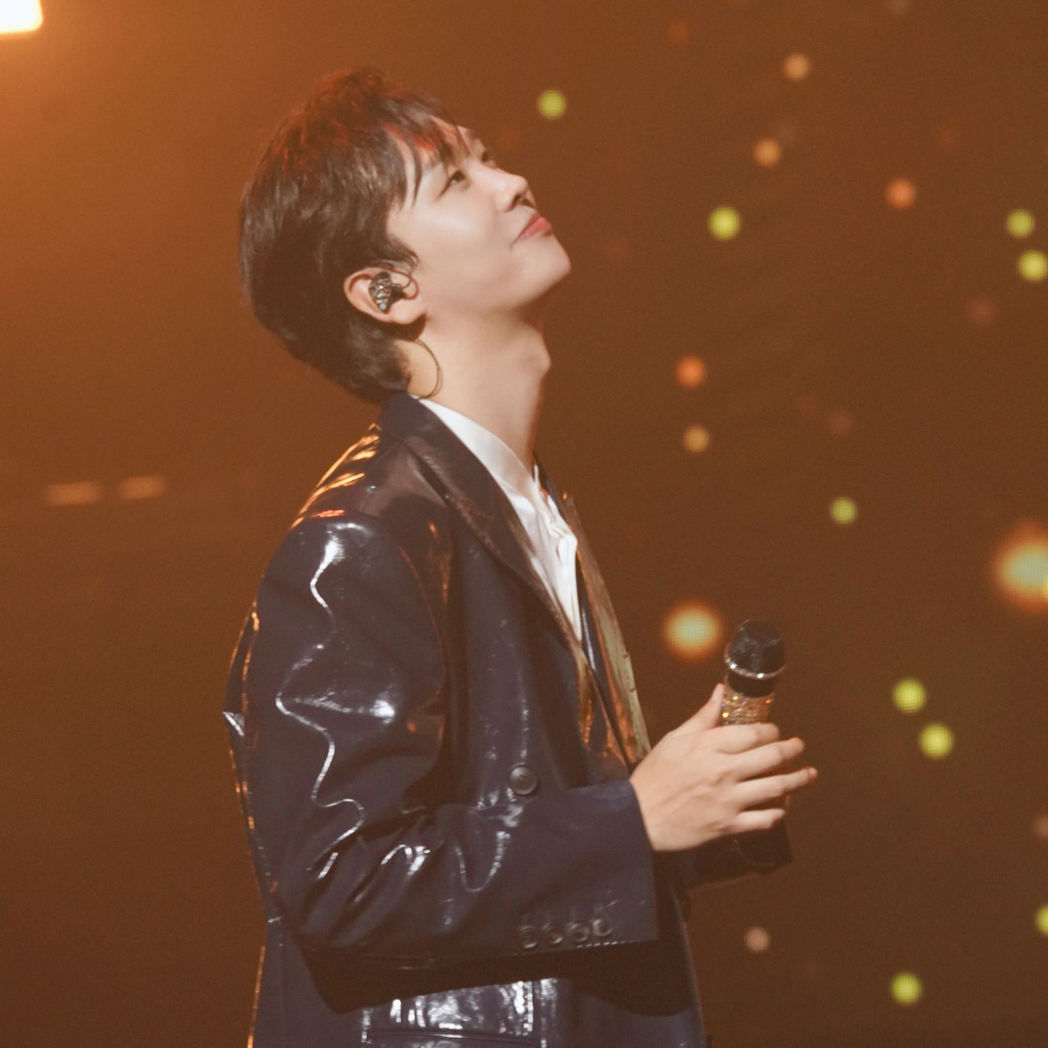 Recent activity shot of Song Minjun