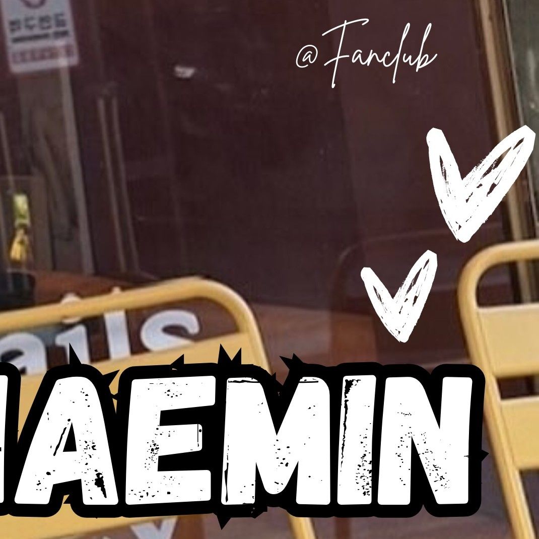 Behind-the-scenes cut of Lee Chaemin