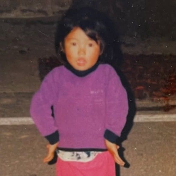 Latest photo of Song Gain